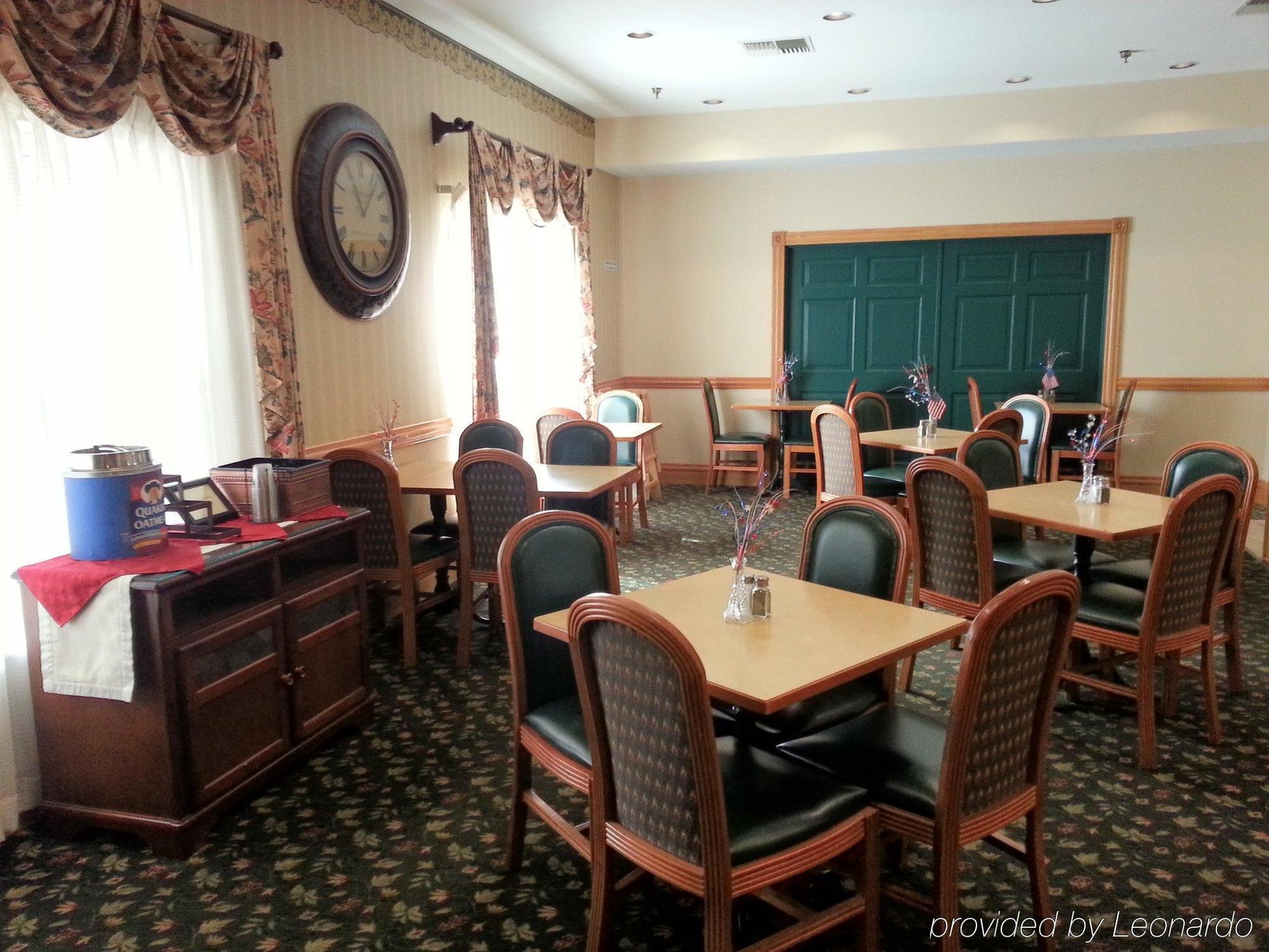 Country Inn & Suites By Radisson, Salina, Ks Restaurace fotografie